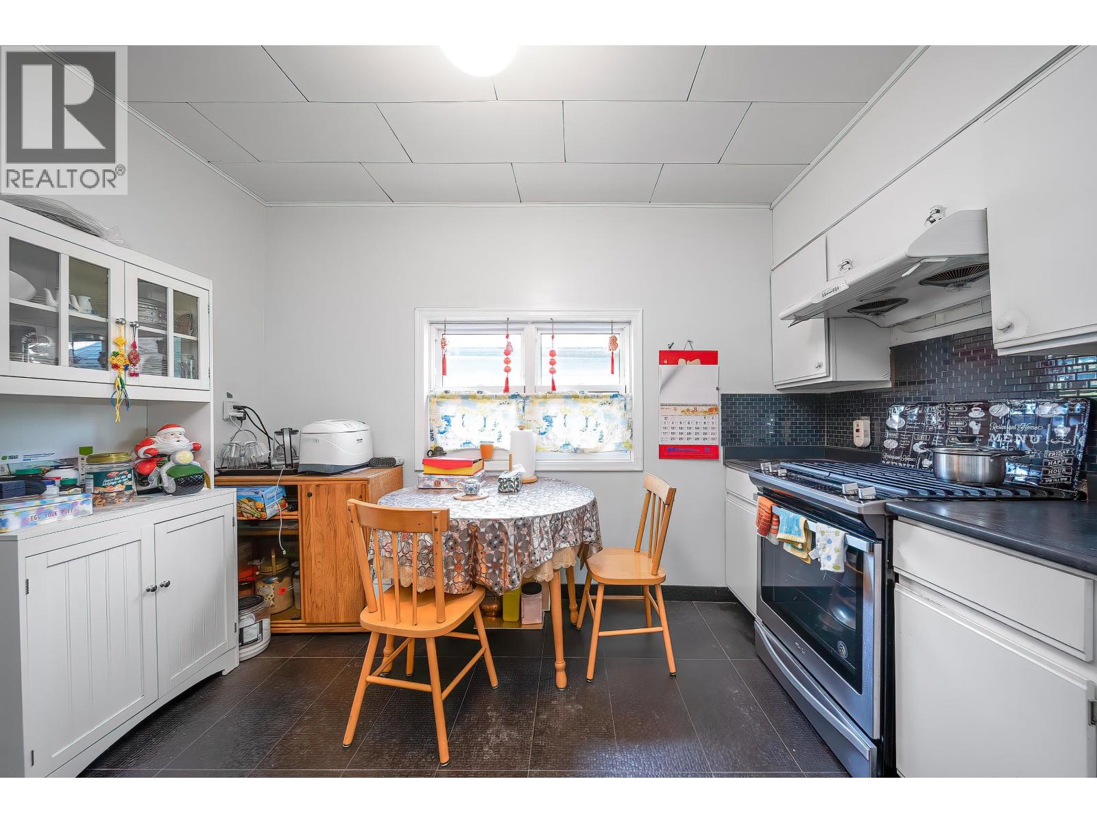 344 E Eighth Avenue, New Westminster, British Columbia V3L 4K8 - Photo 15 - R3064669