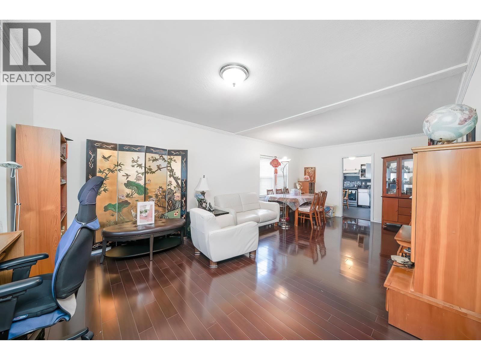 344 E Eighth Avenue, New Westminster, British Columbia V3L 4K8 - Photo 2 - R3064669