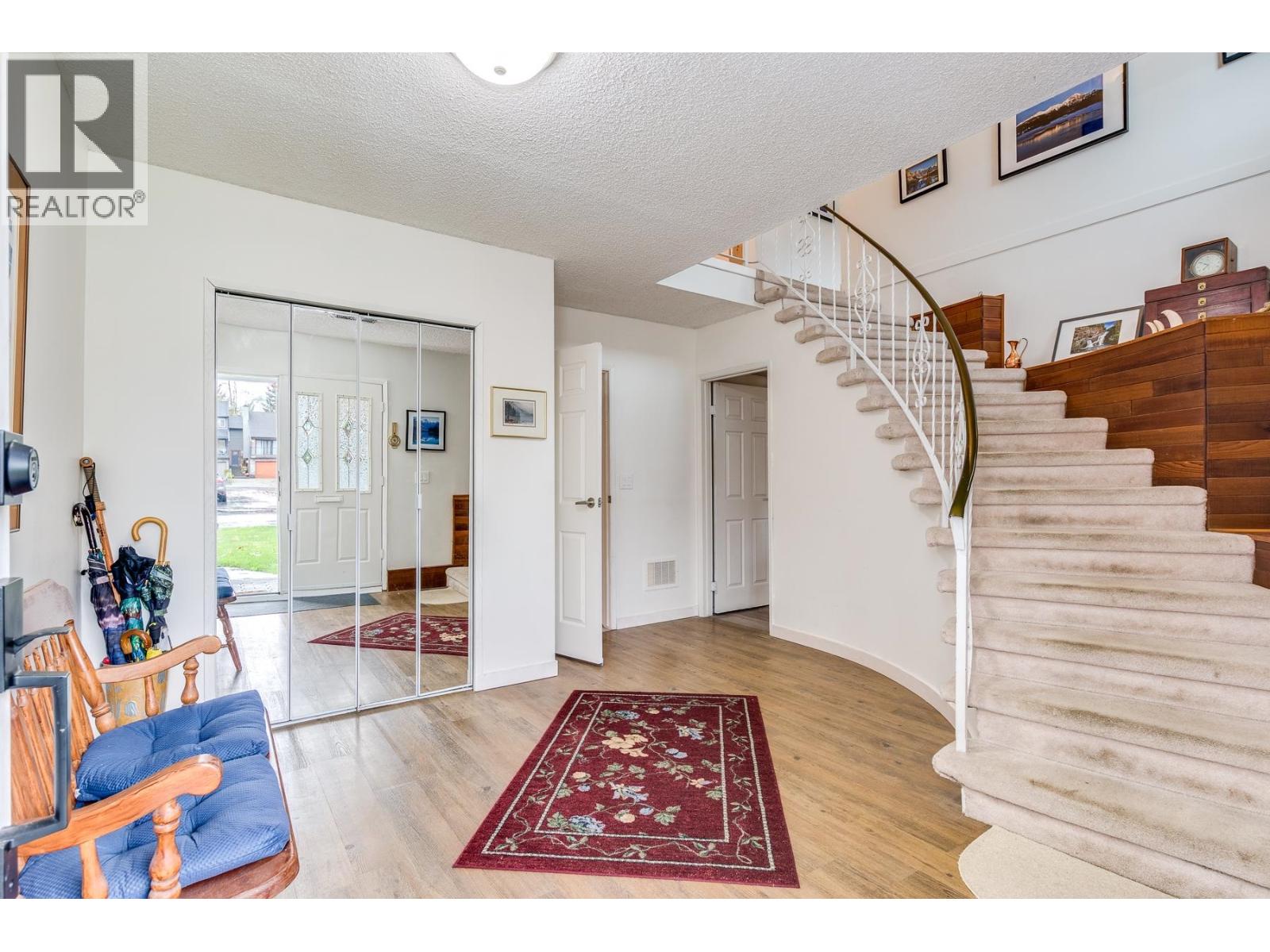 1160 Eagleridge Drive, Coquitlam, British Columbia  V3E 1C2 - Photo 3 - R3064688