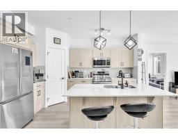 305, 30 Sage Hill Walk NW Sage Hill