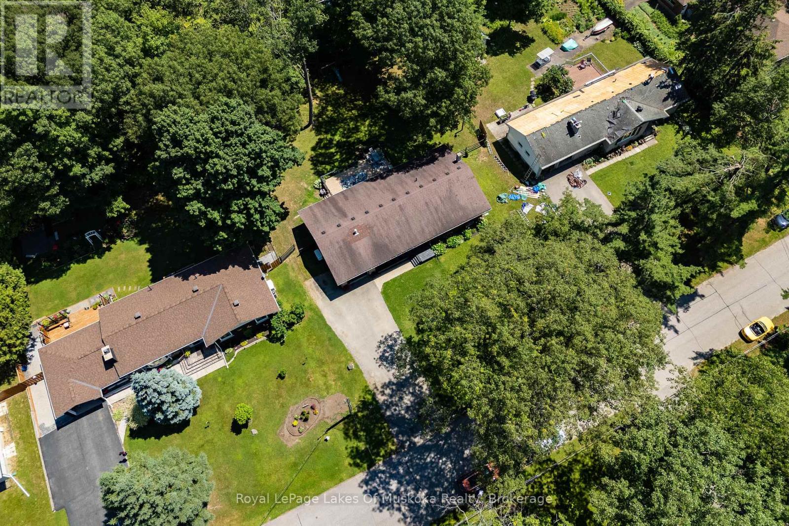 220 Alexander Street, Gravenhurst, Ontario P1P 1A6 - Photo 46 - X12509744