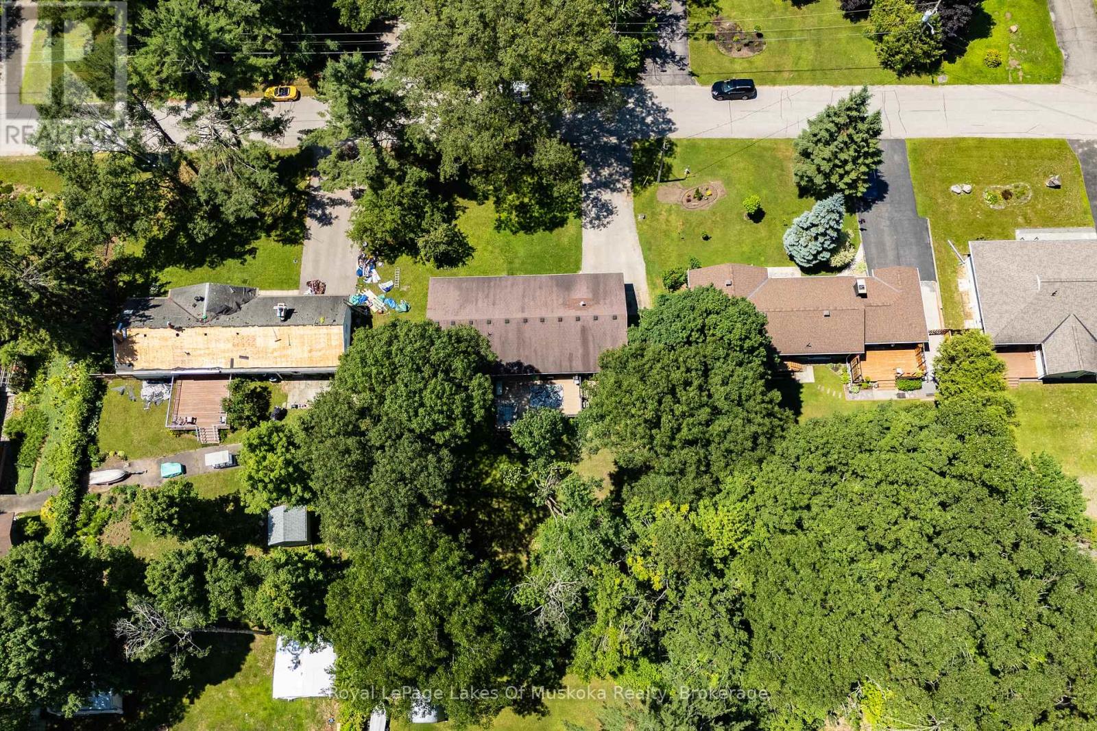 220 Alexander Street, Gravenhurst, Ontario P1P 1A6 - Photo 47 - X12509744