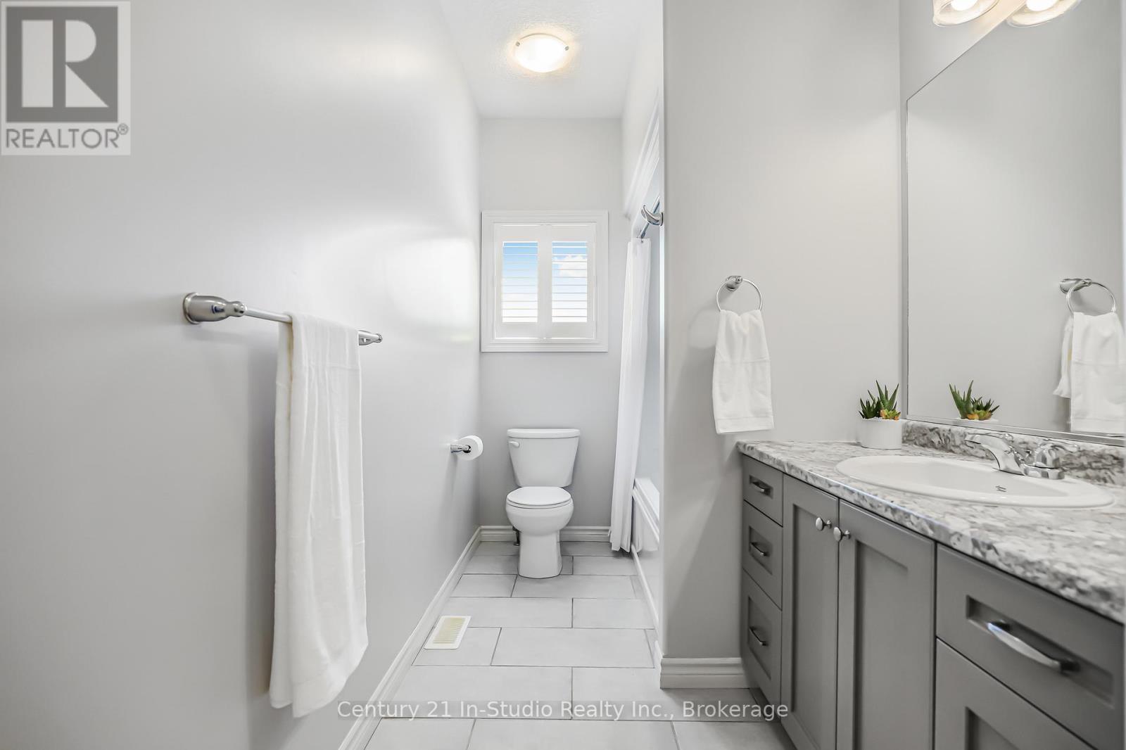 202 Meredith Way, Chatsworth, Ontario N0H 1G0 - Photo 42 - X12509832