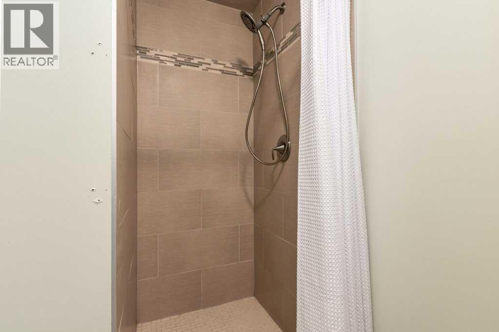 11 Bernard Place Nw, Calgary, Alberta  T3K 2B8 - Photo 18 - A2267342