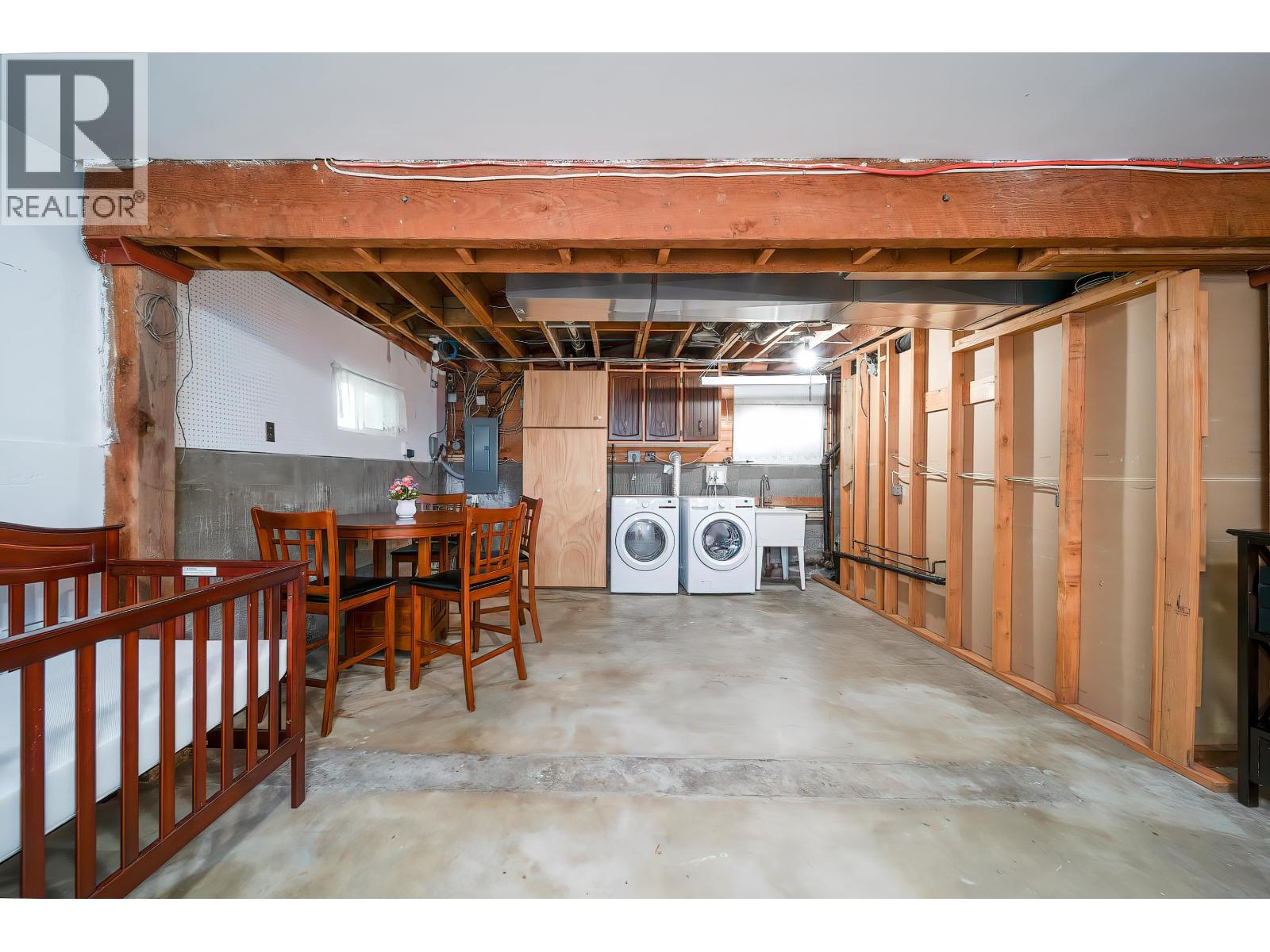 6516 Portland Street, Burnaby, British Columbia V5E 1A2 - Photo 35 - R3064695