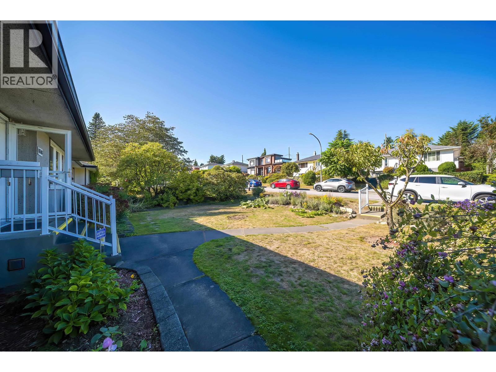 6516 Portland Street, Burnaby, British Columbia V5E 1A2 - Photo 7 - R3064695