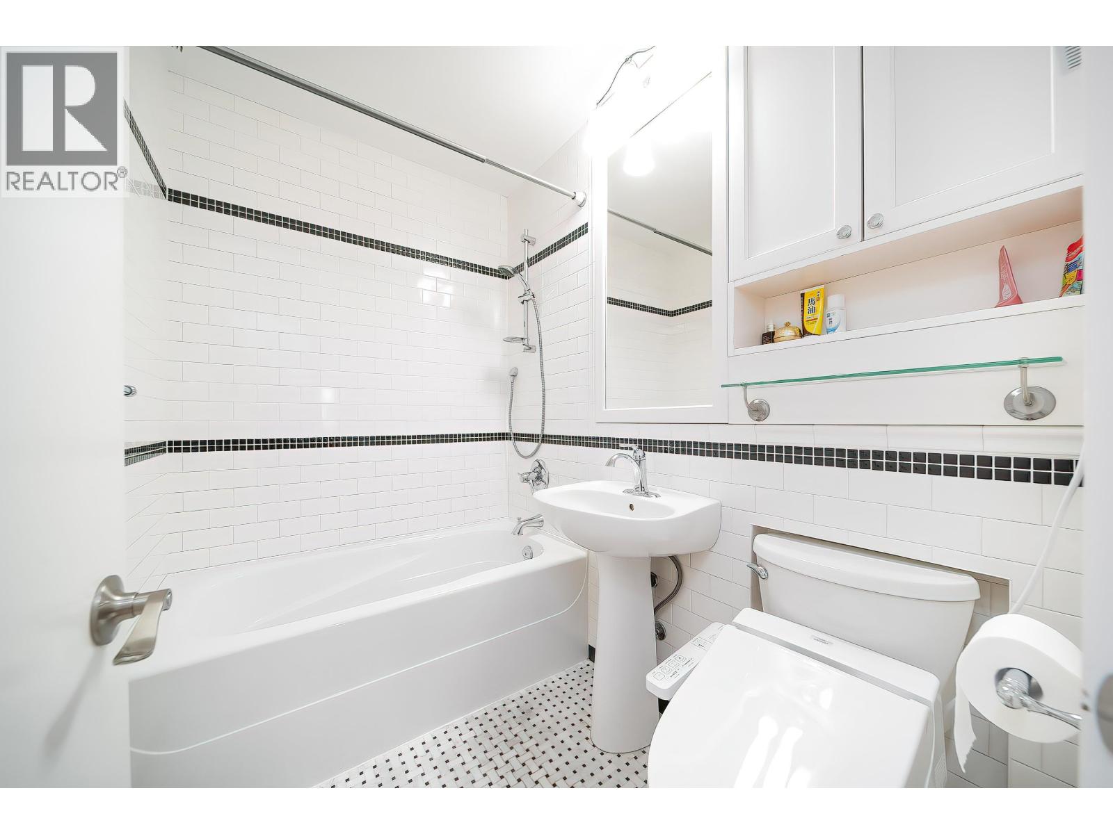 6516 Portland Street, Burnaby, British Columbia V5E 1A2 - Photo 33 - R3064695