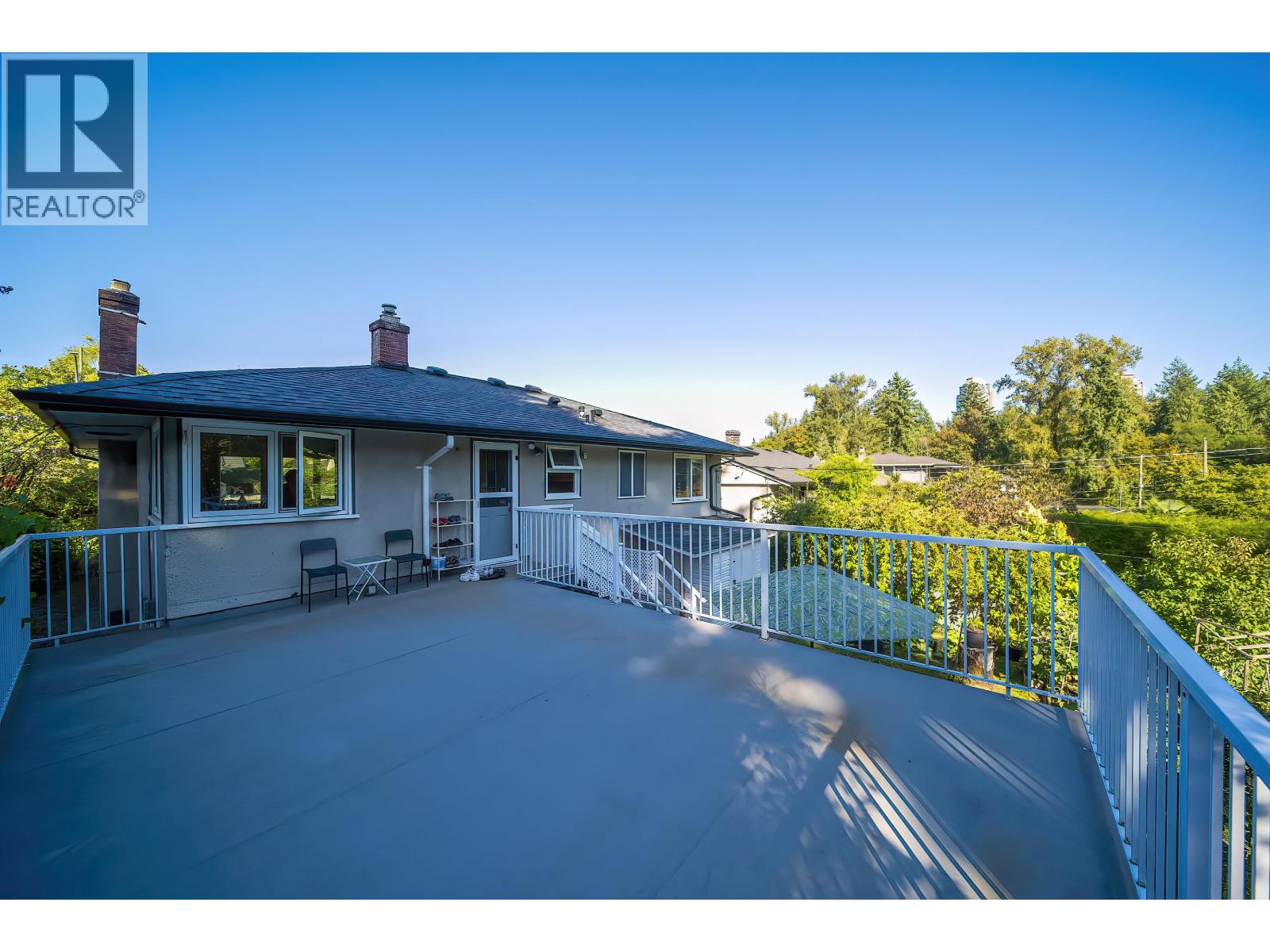 6516 Portland Street, Burnaby, British Columbia V5E 1A2 - Photo 12 - R3064695