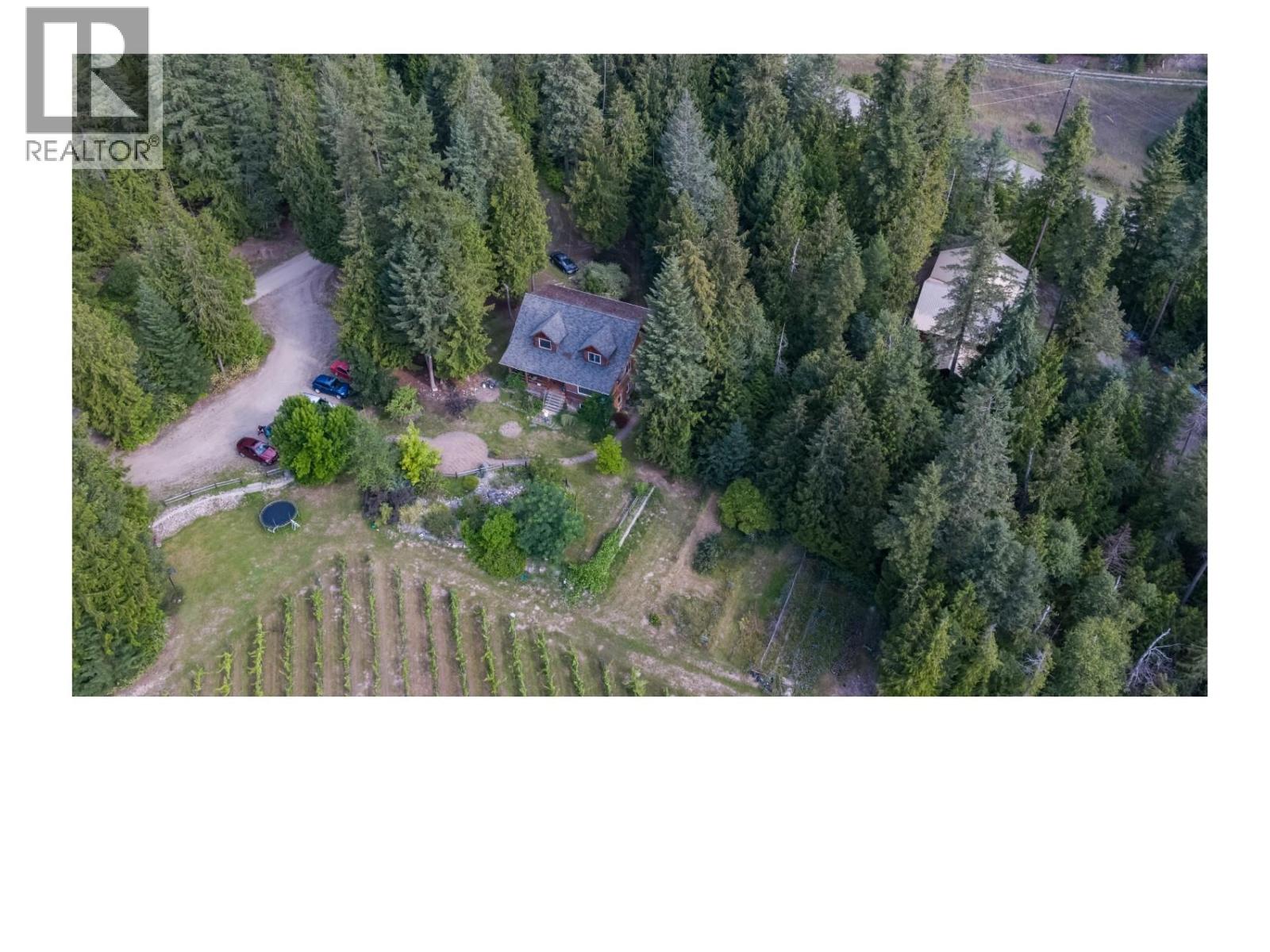 2302 Skimikin Road, tappen, British Columbia