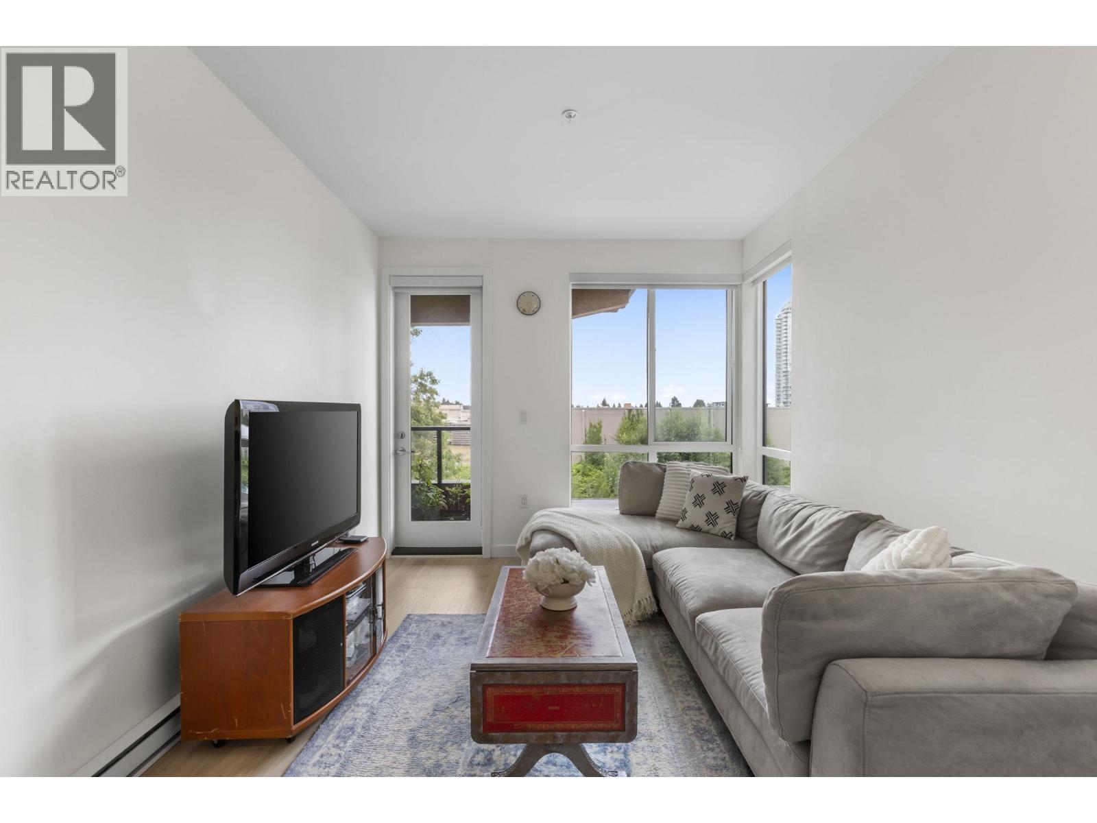 510 7579 16th Street, Burnaby, British Columbia V3N 0H7 - Photo 12 - R3064436