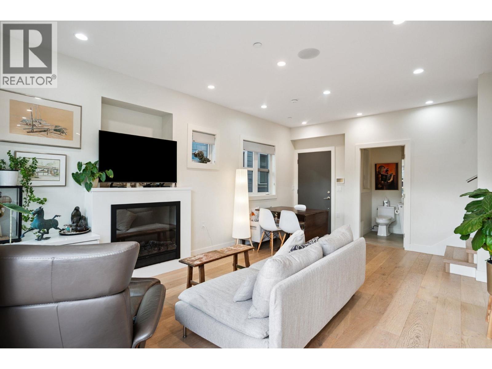 764 E 14th Avenue, Vancouver, British Columbia  V5T 2N3 - Photo 4 - R3064559