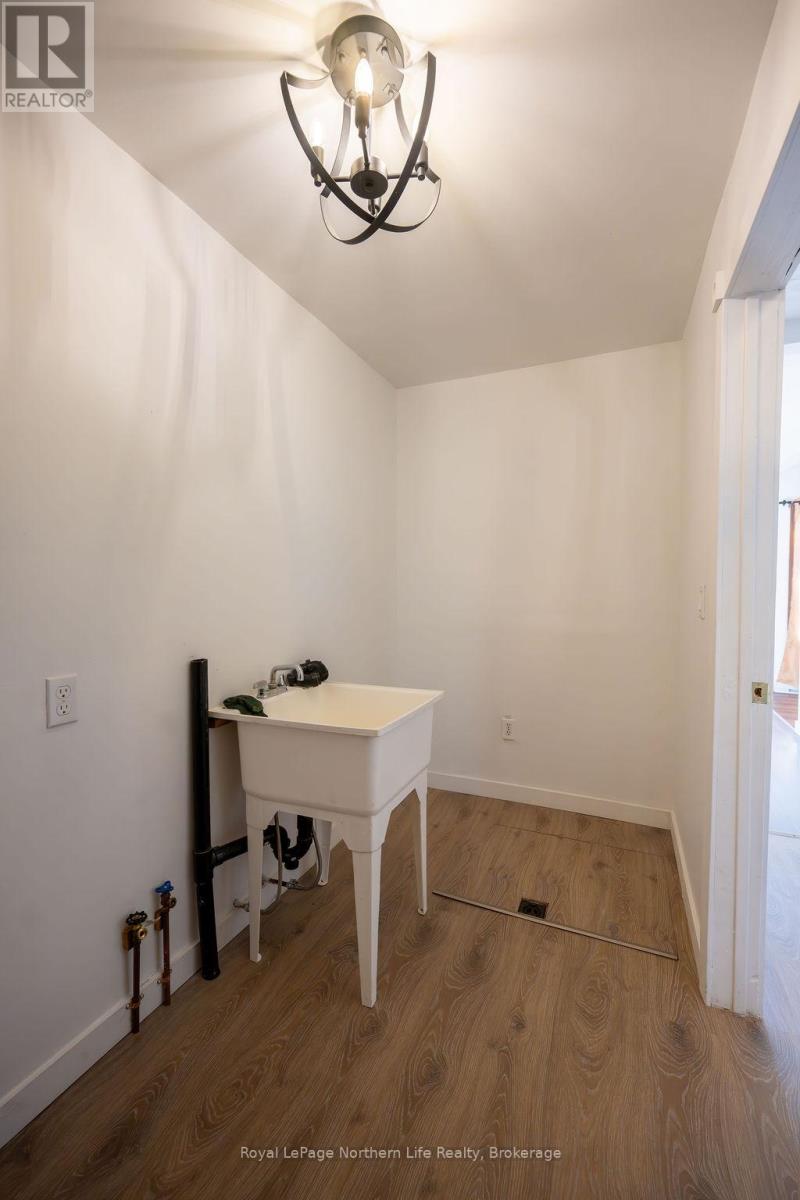 1417 Jocko Point Road, North Bay, Ontario  P1B 3M9 - Photo 22 - X12508192