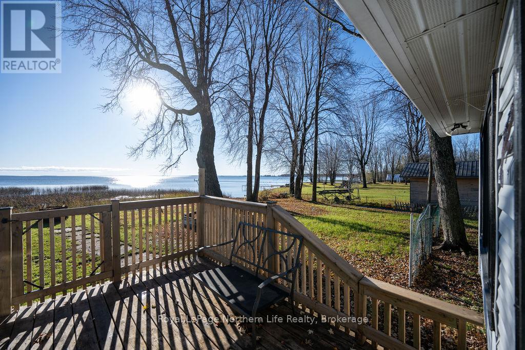 1417 Jocko Point Road, North Bay, Ontario  P1B 3M9 - Photo 37 - X12508192