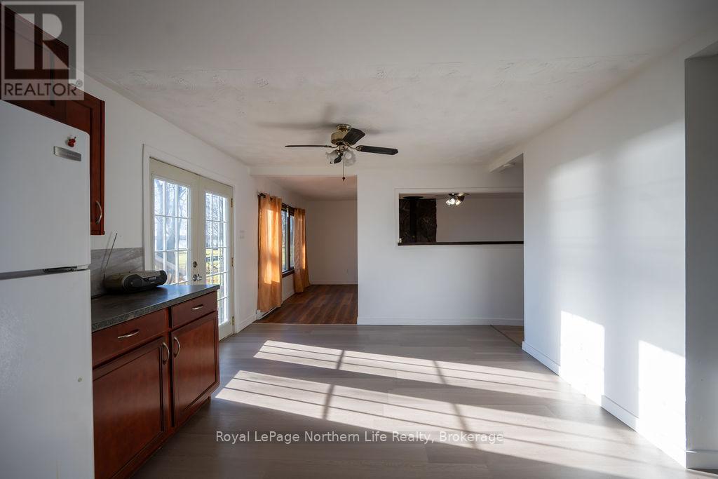 1417 Jocko Point Road, North Bay, Ontario  P1B 3M9 - Photo 34 - X12508192