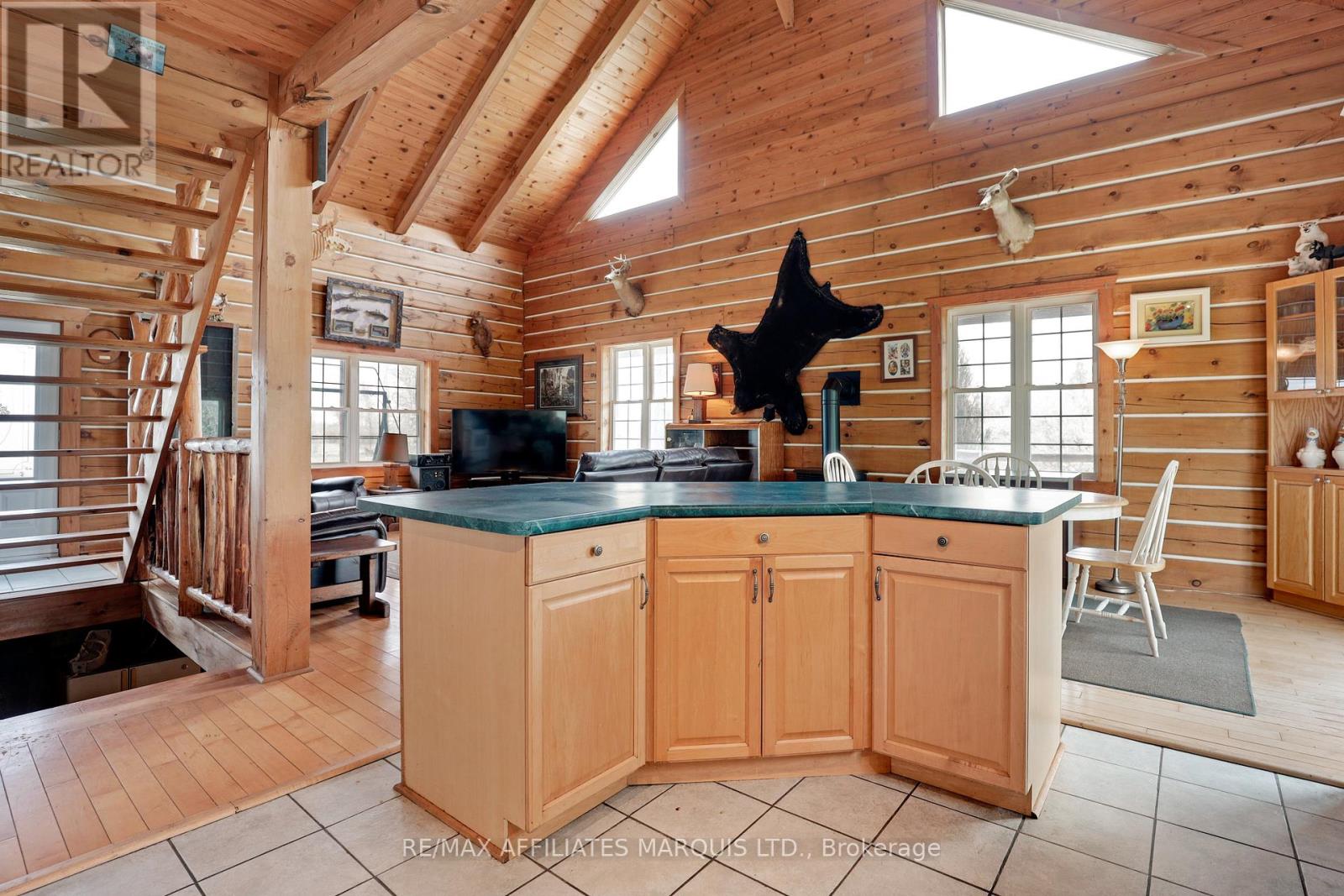 14059 Dafoe Road, South Stormont, Ontario  K0C 1M0 - Photo 17 - X12509732