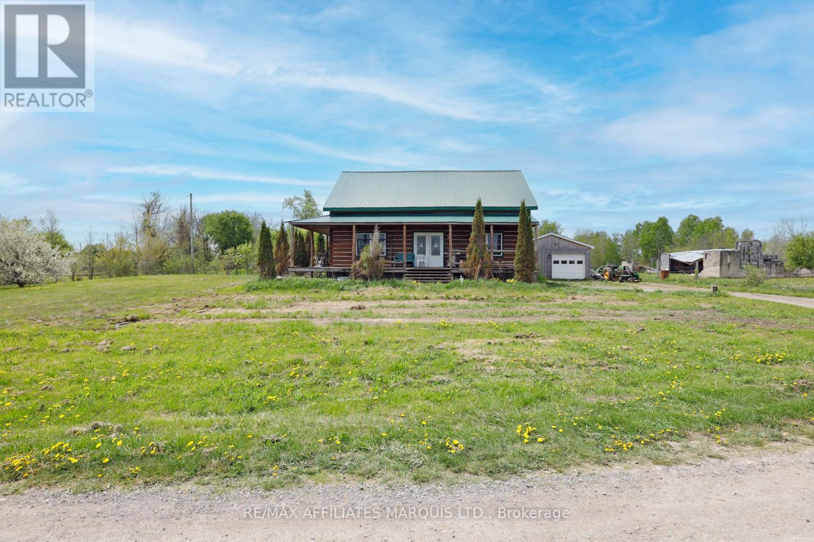 14059 Dafoe Road, South Stormont, Ontario  K0C 1M0 - Photo 5 - X12509732