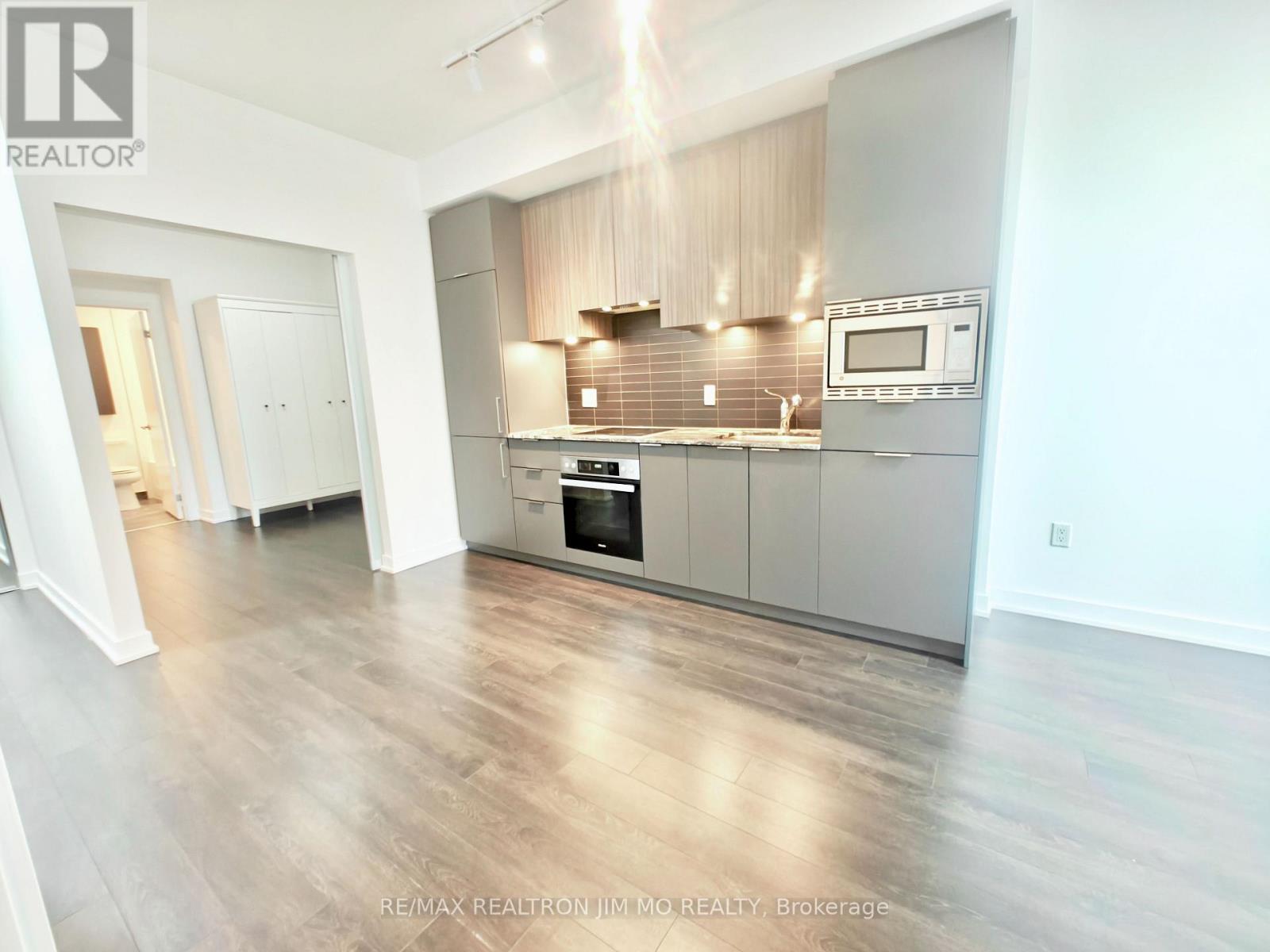 238 - 20 O'neil Road, Toronto, Ontario  M3C 0R2 - Photo 3 - C12509760