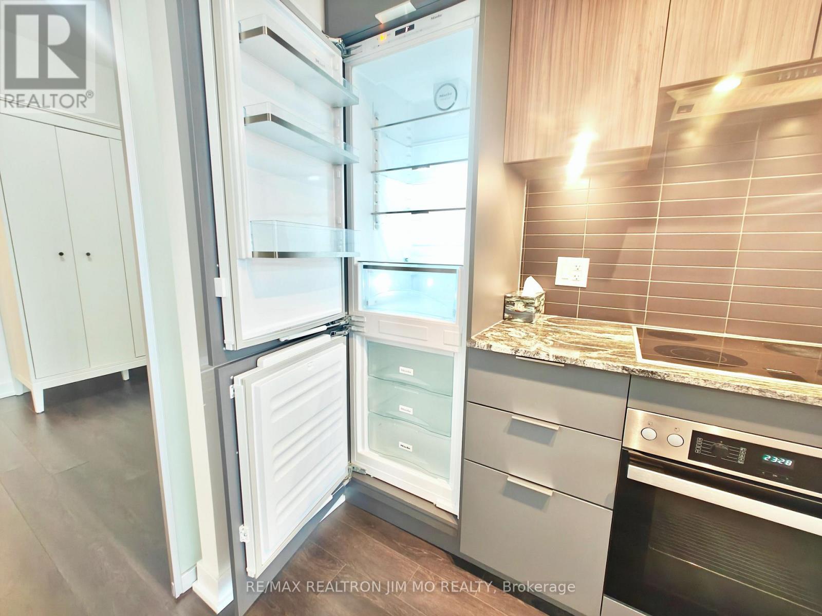 238 - 20 O'neil Road, Toronto, Ontario  M3C 0R2 - Photo 5 - C12509760