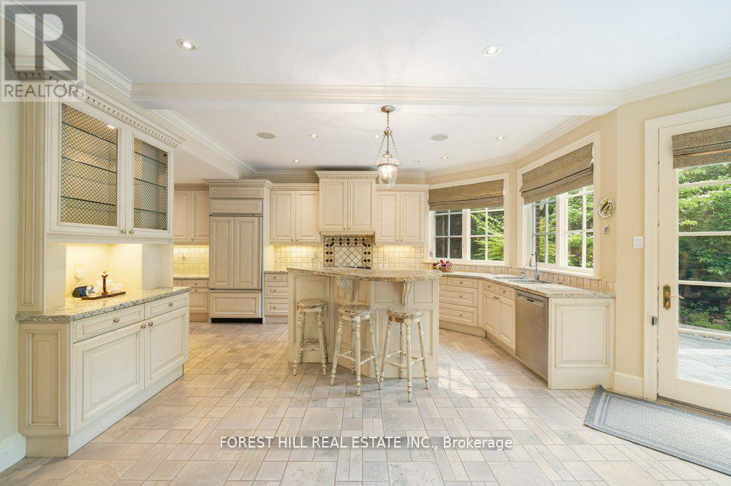 82 Brooke Avenue, Toronto, Ontario  M5M 2J9 - Photo 14 - C12509810