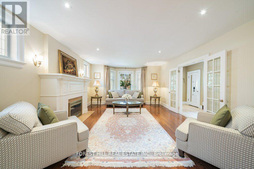 82 Brooke Avenue, Toronto, Ontario  M5M 2J9 - Photo 8 - C12509810