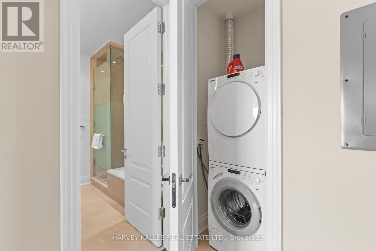 1805 - 55 Scollard Street, Toronto (Annex), Ontario  M5R 0A1 - Photo 20 - C12509818