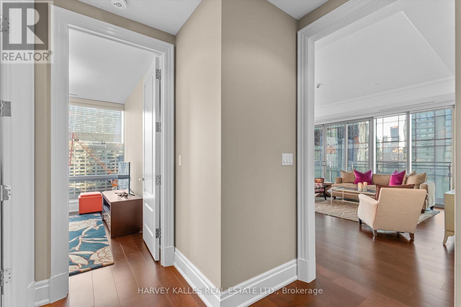 1805 - 55 Scollard Street, Toronto (Annex), Ontario  M5R 0A1 - Photo 21 - C12509818