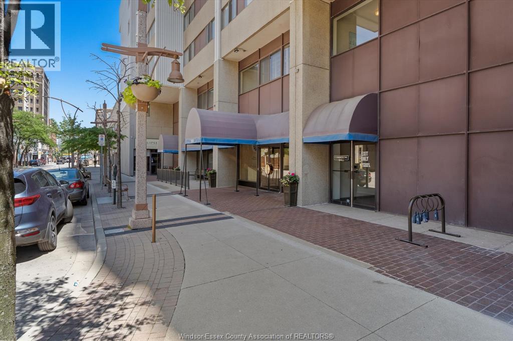 380 Pelissier Street Unit# 909, Windsor, Ontario  N9A 6V7 - Photo 2 - 25028002