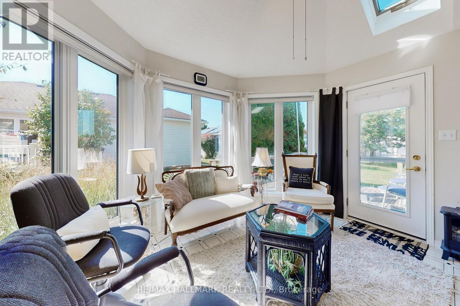 8 Greenfield Place, Wilmot, Ontario  N3A 2G6 - Photo 8 - X12400801