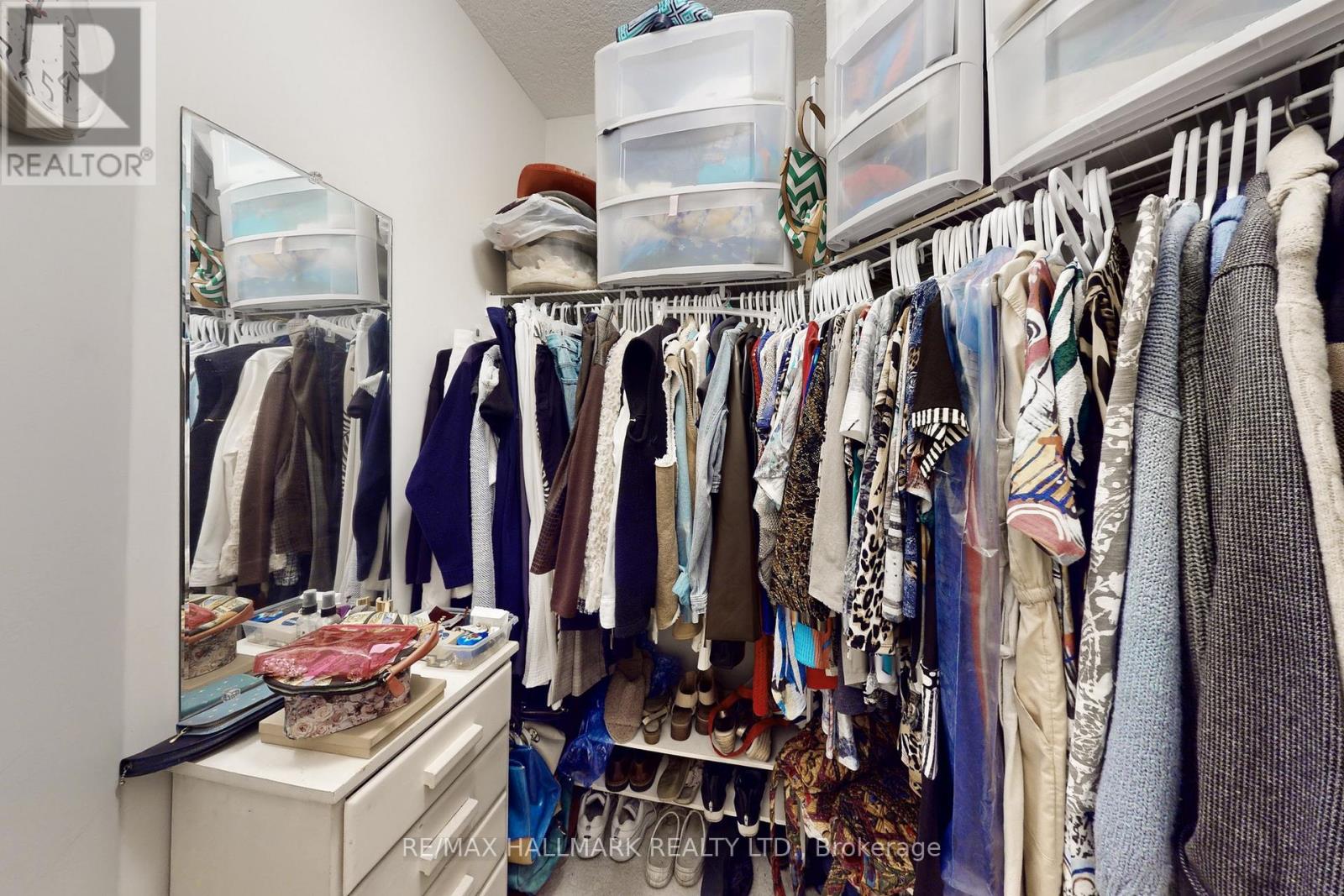 8 Greenfield Place, Wilmot, Ontario  N3A 2G6 - Photo 17 - X12400801