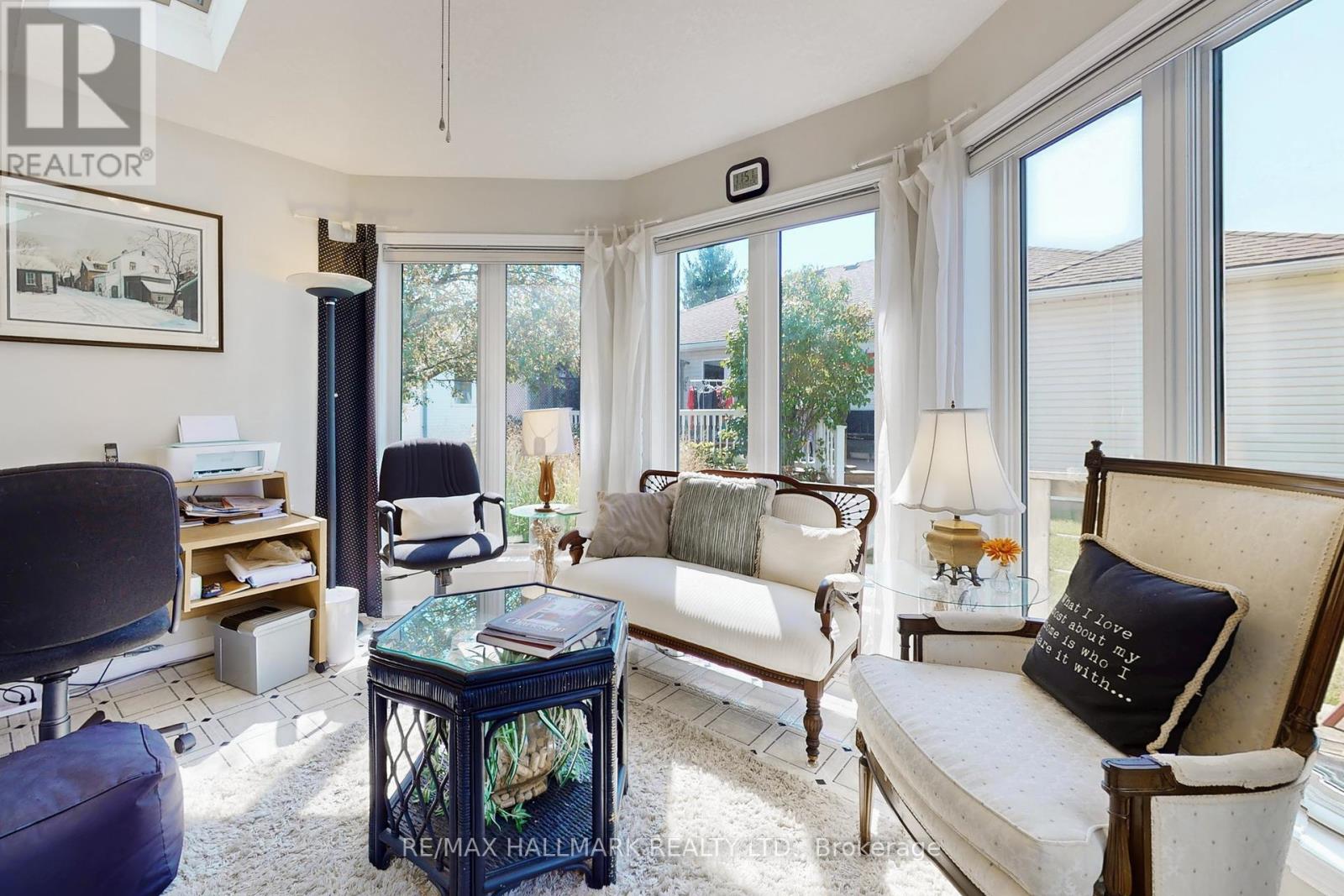 8 Greenfield Place, Wilmot, Ontario  N3A 2G6 - Photo 9 - X12400801