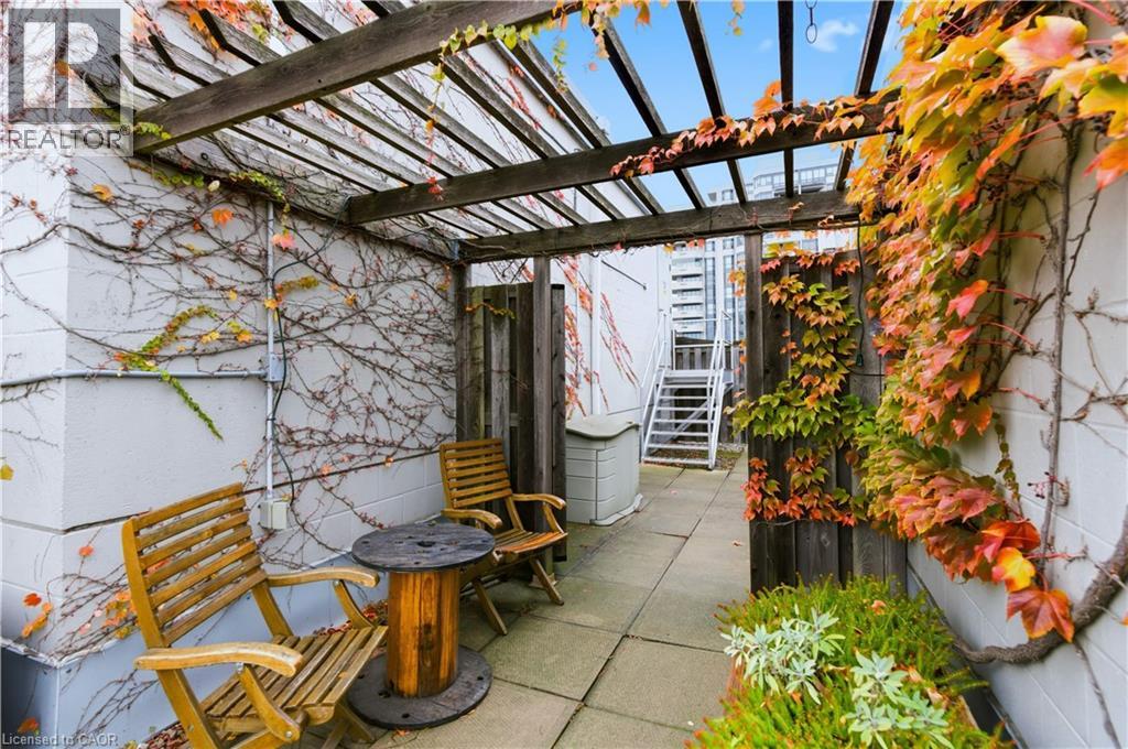 66 Bay Street S Unit# Ph10, Hamilton, Ontario  L8P 4Z6 - Photo 39 - 40782578