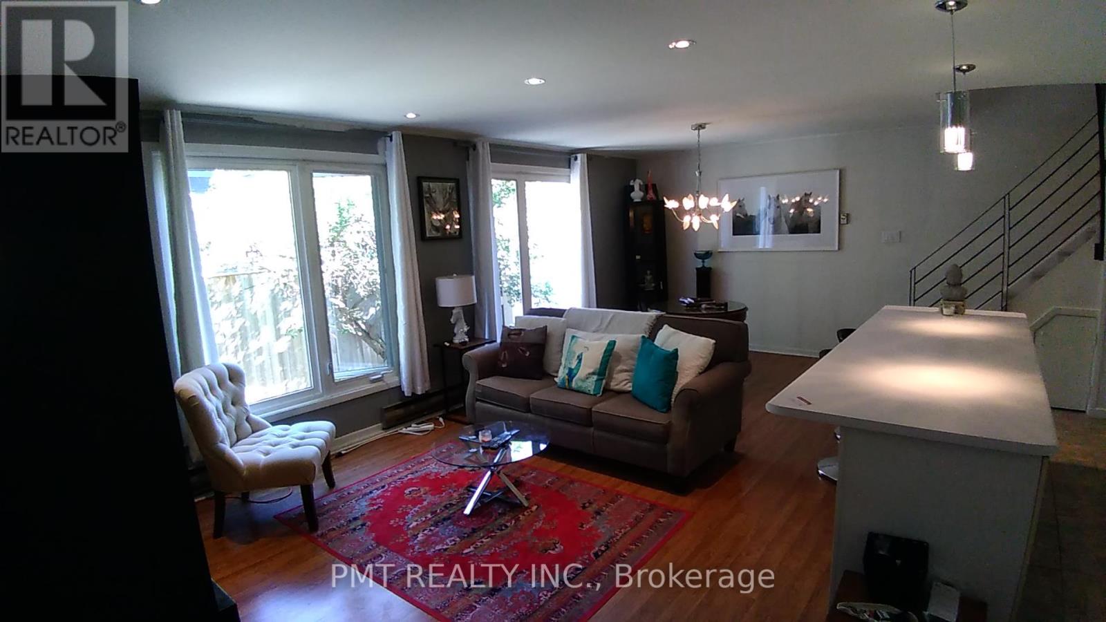 4 - 2064 Queen Street E, Toronto, Ontario  M4E 1C9 - Photo 4 - E12509824