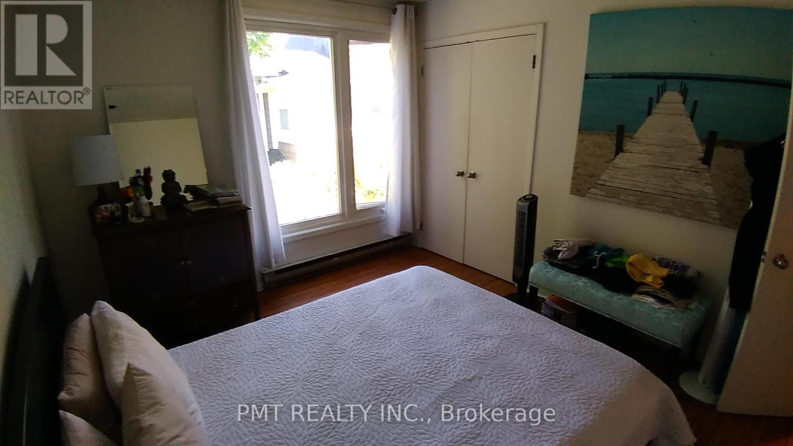 4 - 2064 Queen Street E, Toronto, Ontario  M4E 1C9 - Photo 9 - E12509824