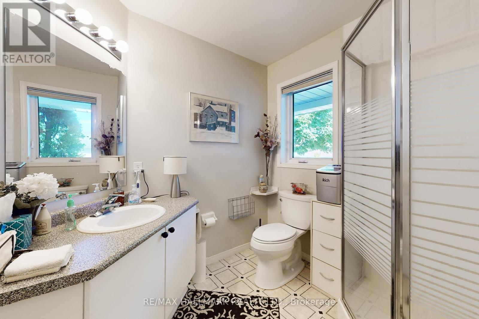 8 Greenfield Place, Wilmot, Ontario  N3A 2G6 - Photo 21 - X12400801