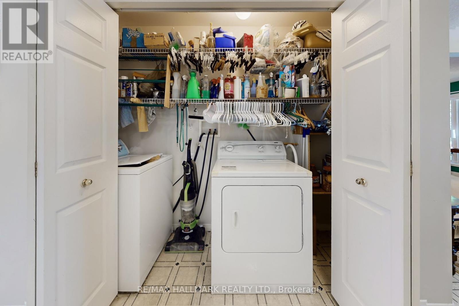 8 Greenfield Place, Wilmot, Ontario  N3A 2G6 - Photo 24 - X12400801