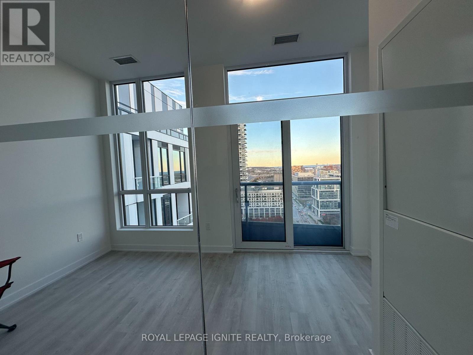 2109 - 15 Richardson Street, Toronto, Ontario  M5A 0Y5 - Photo 18 - C12509552