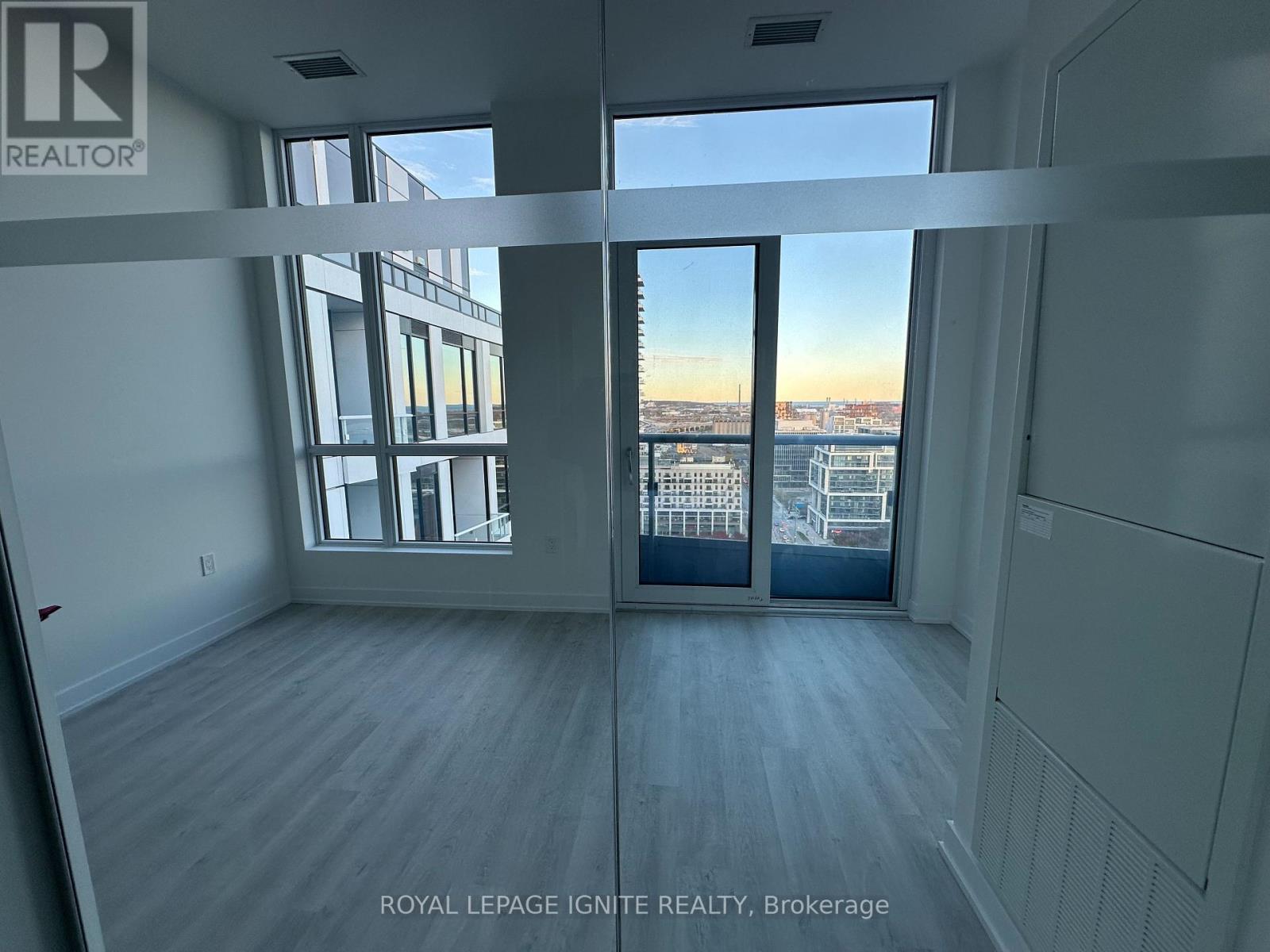 2109 - 15 Richardson Street, Toronto, Ontario  M5A 0Y5 - Photo 21 - C12509552