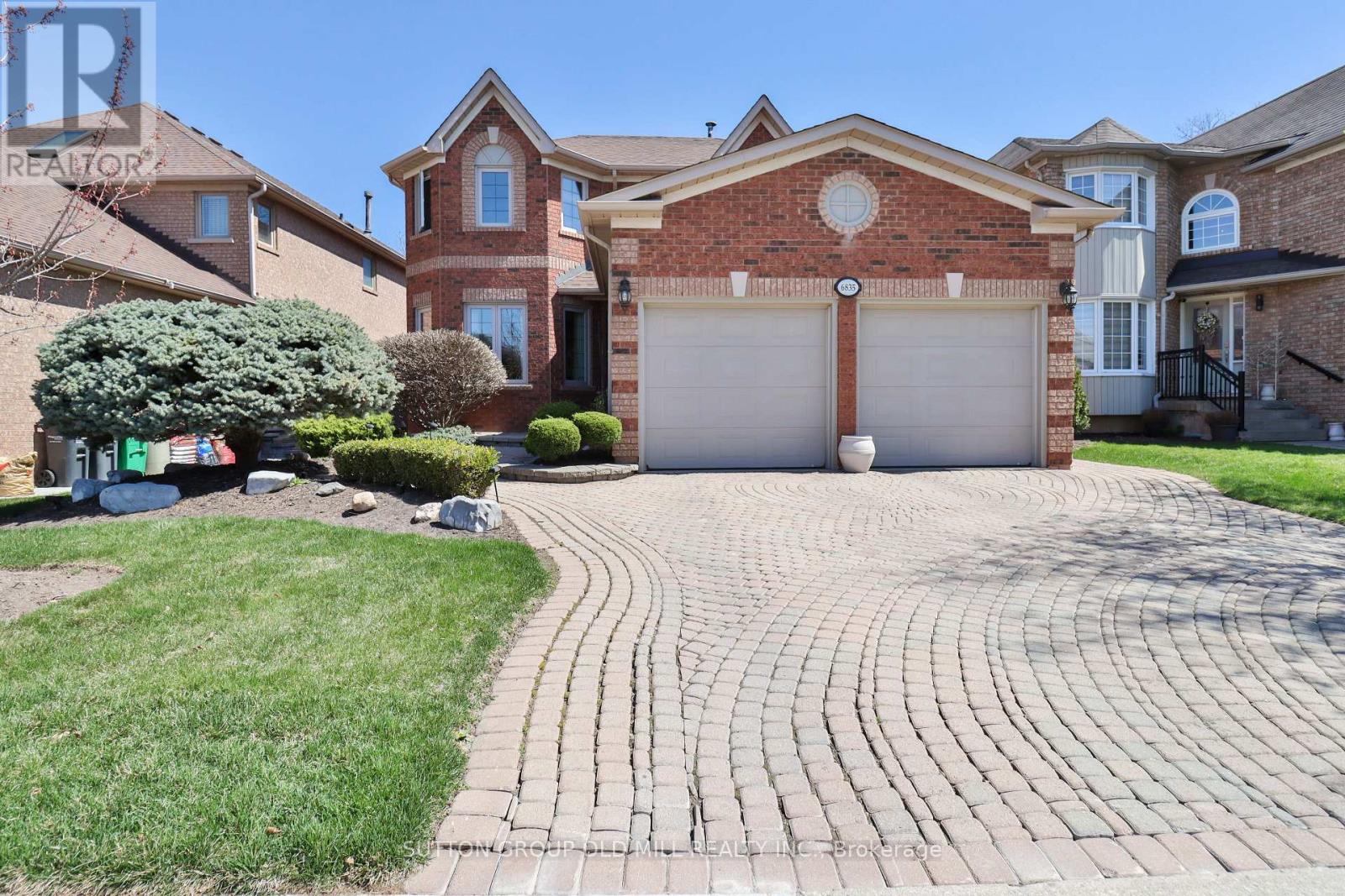 6835 FOREST PARK DRIVE, Mississauga, Ontario