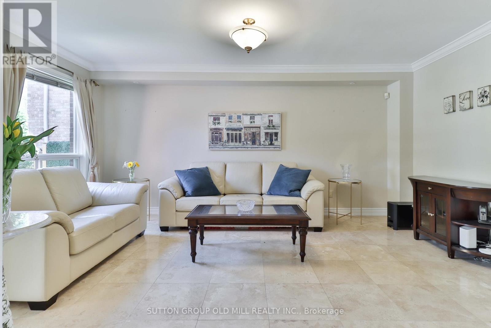 6835 Forest Park Drive, Mississauga, Ontario  L5N 6X5 - Photo 12 - W12489720