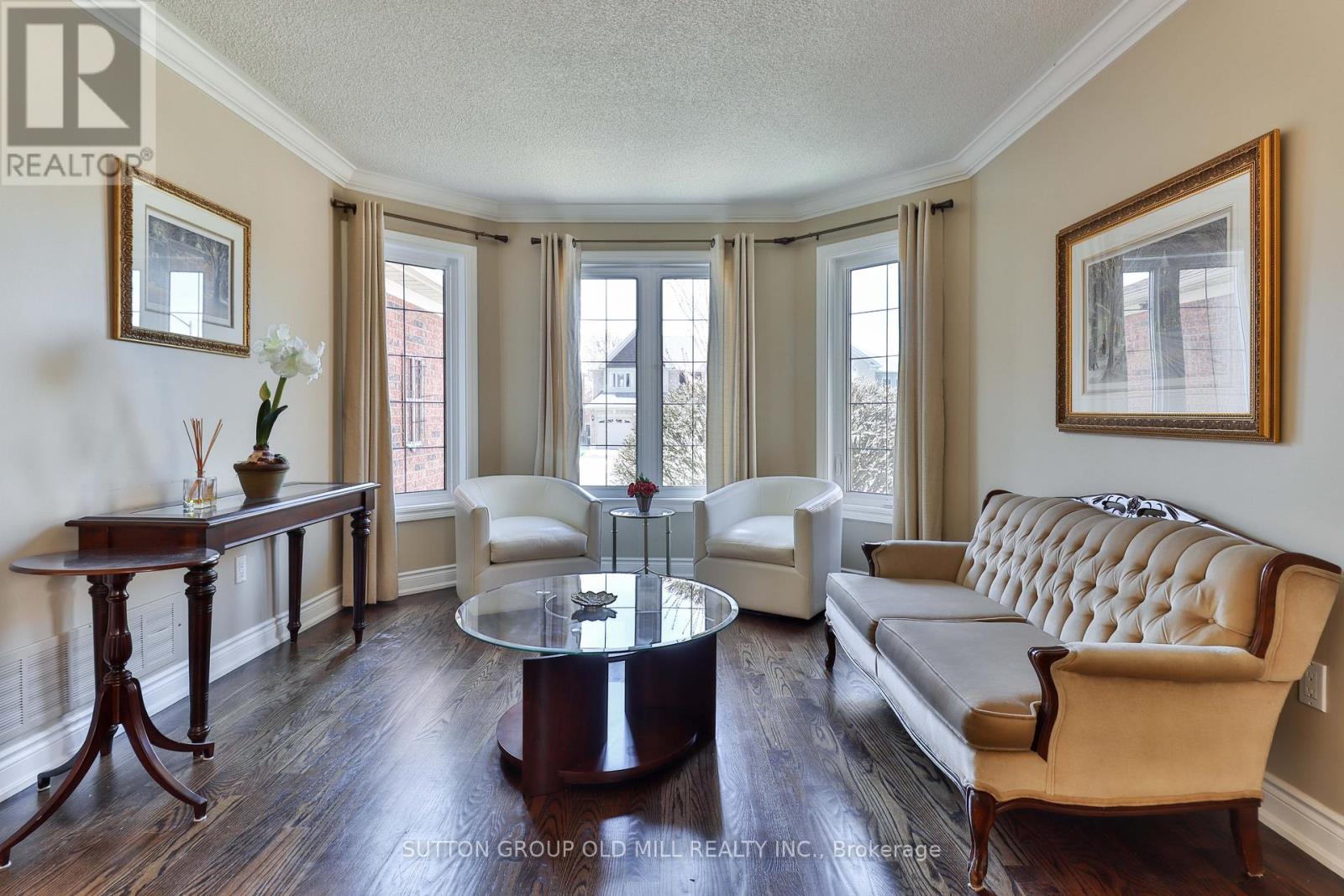 6835 Forest Park Drive, Mississauga, Ontario  L5N 6X5 - Photo 5 - W12489720