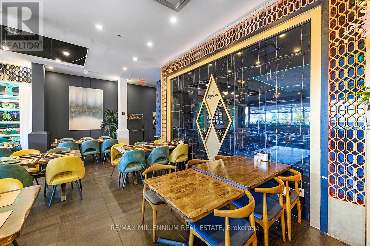 3 - 2520 Postmaster Drive, Oakville, Ontario  L6M 0N2 - Photo 18 - W12509300