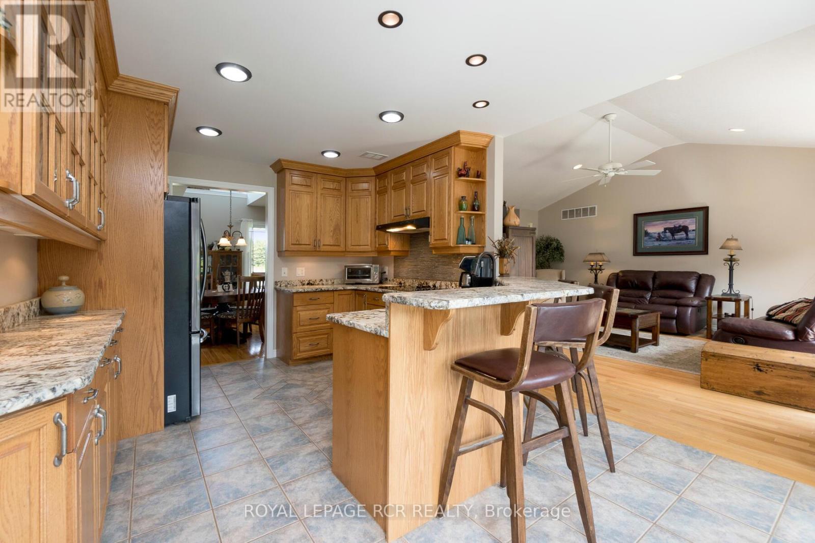 102554 Road 49 Road, West Grey, Ontario  N0G 1C0 - Photo 14 - X12509134