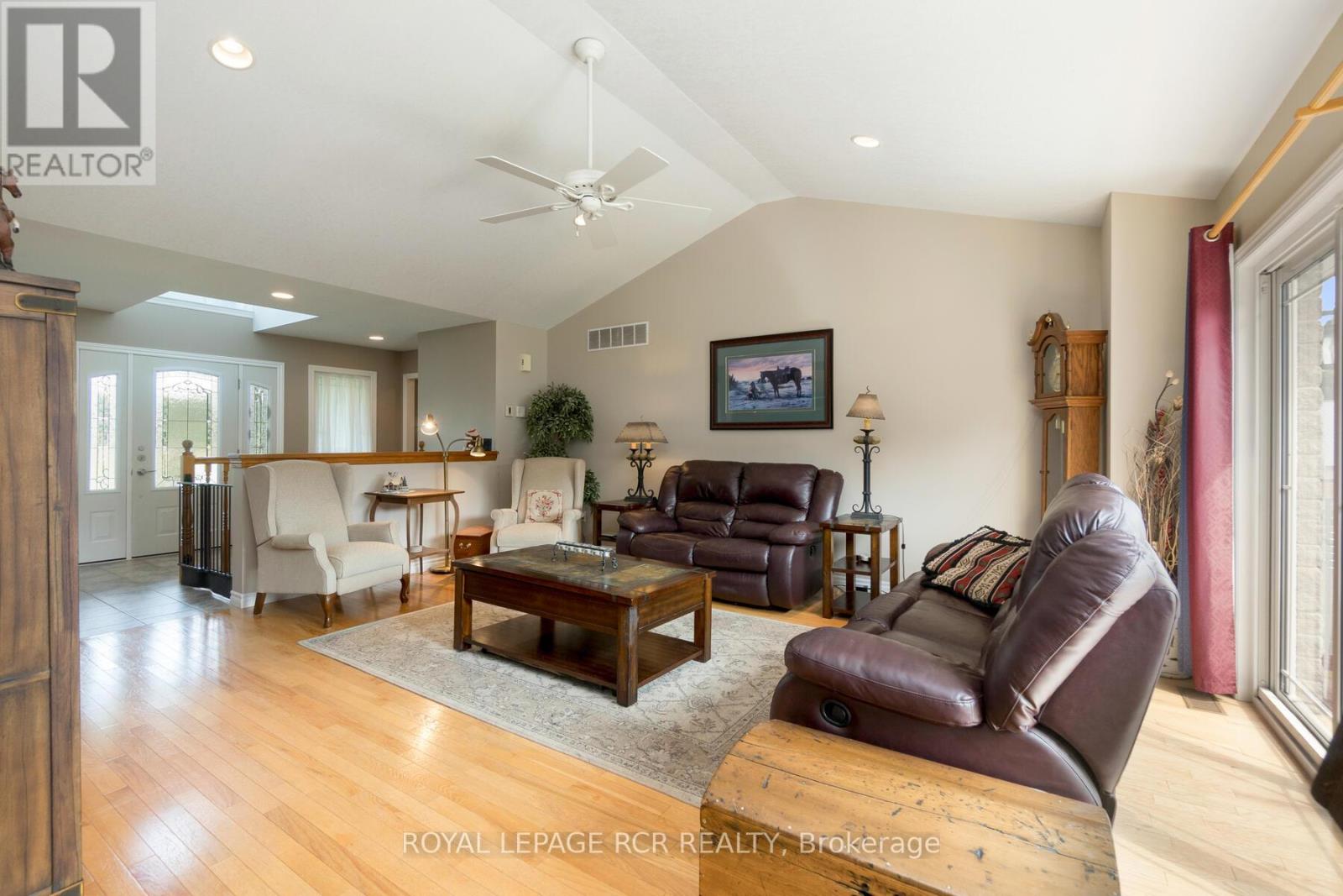 102554 Road 49 Road, West Grey, Ontario  N0G 1C0 - Photo 10 - X12509134