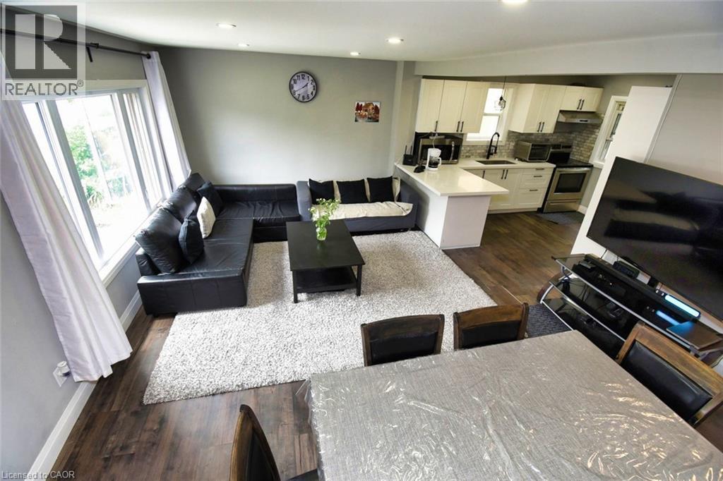 Property at 339 MELVIN Avenue image 4