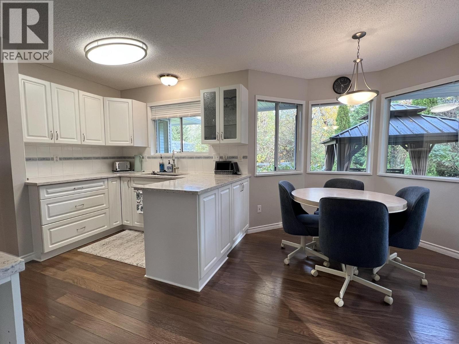 22822 125b Avenue, Maple Ridge, British Columbia V2X 0P8 - Photo 11 - R3063537