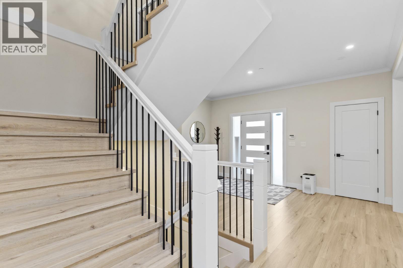 20388 Wicklund Avenue, Maple Ridge, British Columbia  V2X 2Z5 - Photo 20 - R3064406