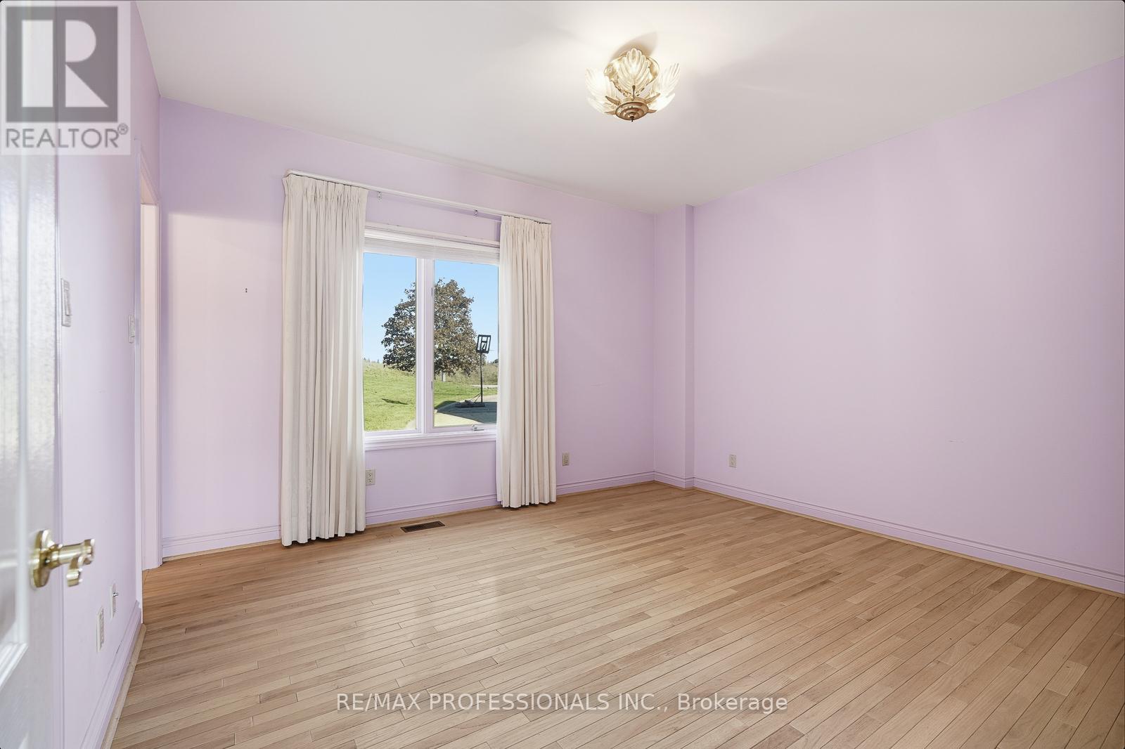 10050 Warden Avenue, Markham (Victoria Manor-Jennings Gate), Ontario  L6C 1N3 - Photo 28 - N12509742