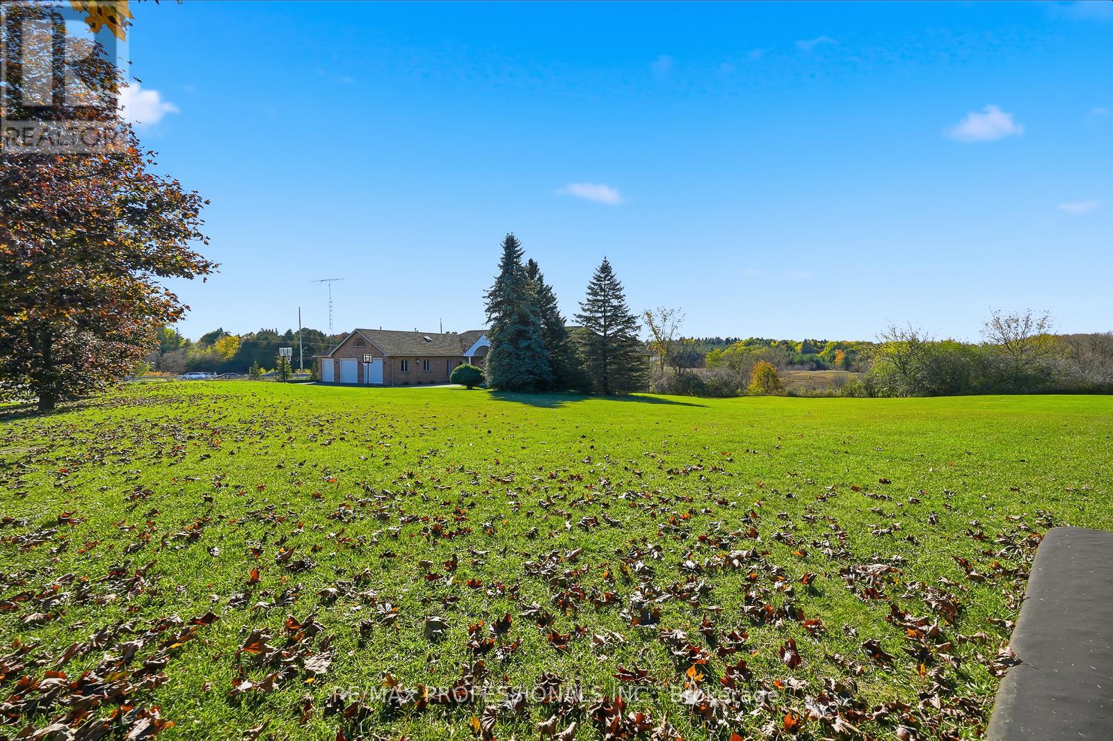 10050 Warden Avenue, Markham (Victoria Manor-Jennings Gate), Ontario  L6C 1N3 - Photo 39 - N12509742