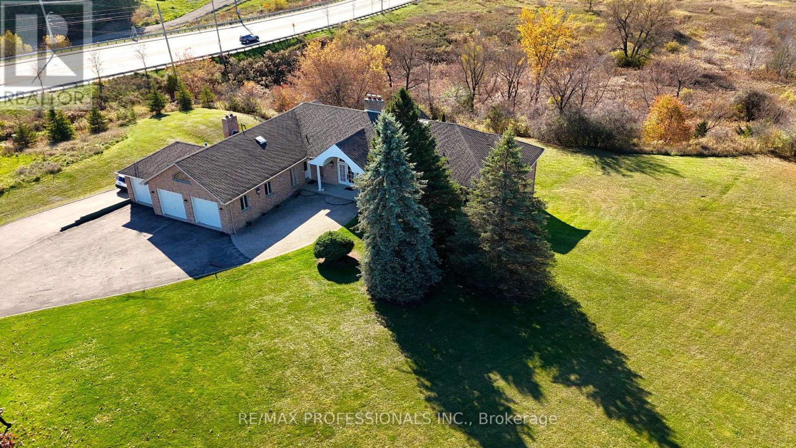 10050 Warden Avenue, Markham (Victoria Manor-Jennings Gate), Ontario  L6C 1N3 - Photo 41 - N12509742