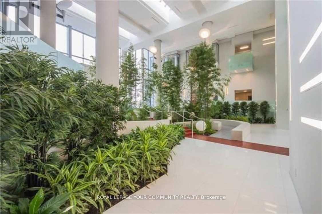 501a - 9088 Yonge Street, Richmond Hill, Ontario  L4C 0Y6 - Photo 18 - N12509770